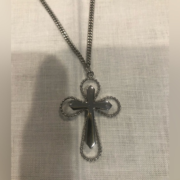 Unbranded Jewelry - Women’s Cross Necklace